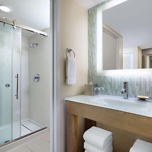 Tradtional Double or Double Guest room 2 Double No view Includes Early Entry To Disney Theme Parks
